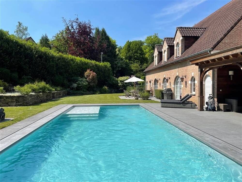 Maison à vendre à Chaumont-Gistoux 1325 1150000.00€ 4 chambres 358.00m² - Annonce 454096