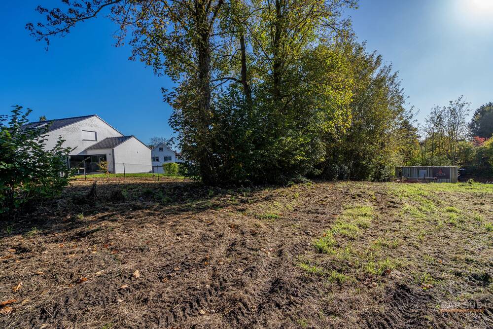 Terrain à vendre à Waterloo 1410 365000.00€  chambres m² - Annonce 455038
