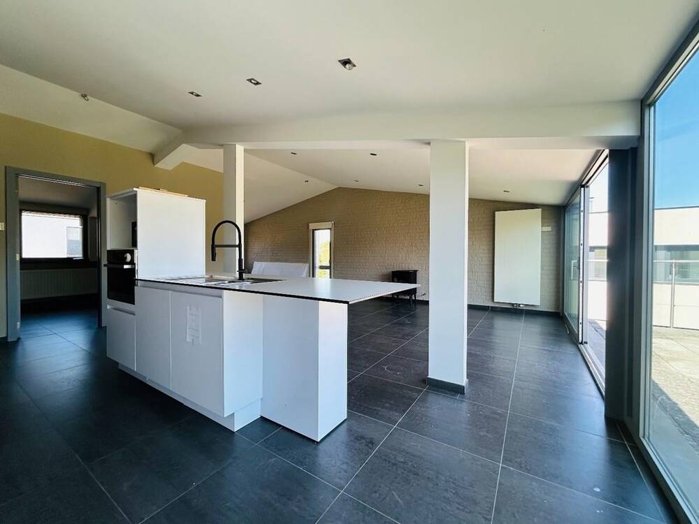 Huis te  koop in Sint-Genesius-Rode 1640 600000.00€ 2 slaapkamers 150.00m² - Zoekertje 455497