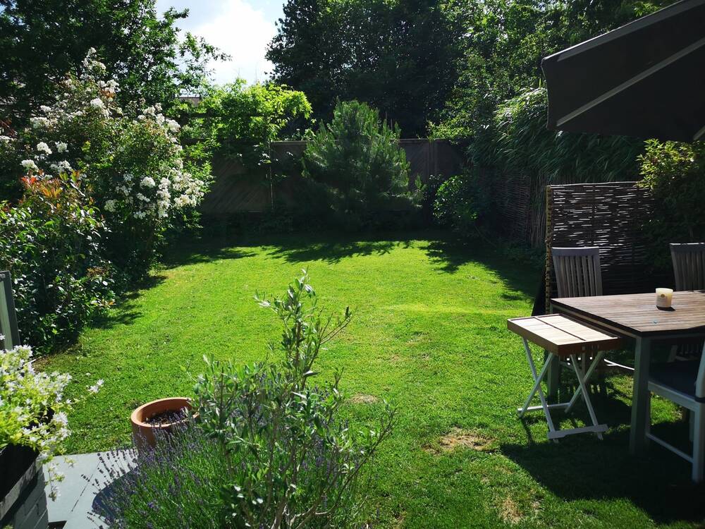 Maison à louer à Linkebeek 1630 2200.00€ 6 chambres 220.00m² - Annonce 454656