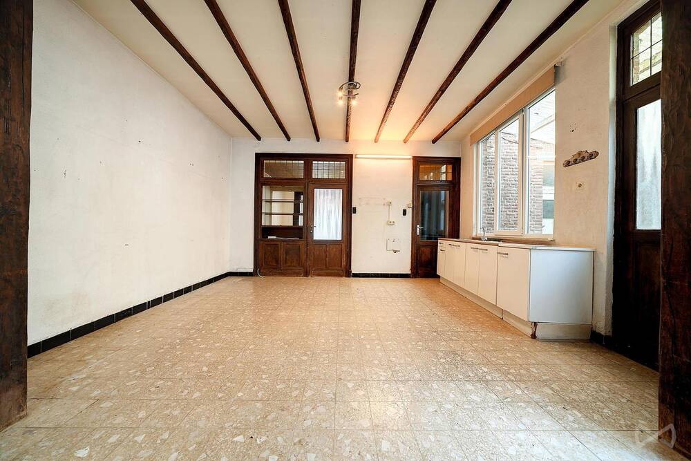 Maison à vendre à Orp-Jauche 1350 225000.00€ 4 chambres 212.00m² - Annonce 455861