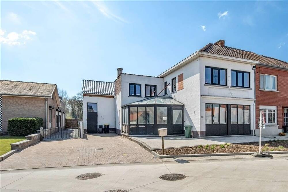 Commerce à vendre à Geetbets 3450 379000.00€ 3 chambres 202.00m² - Annonce 458094