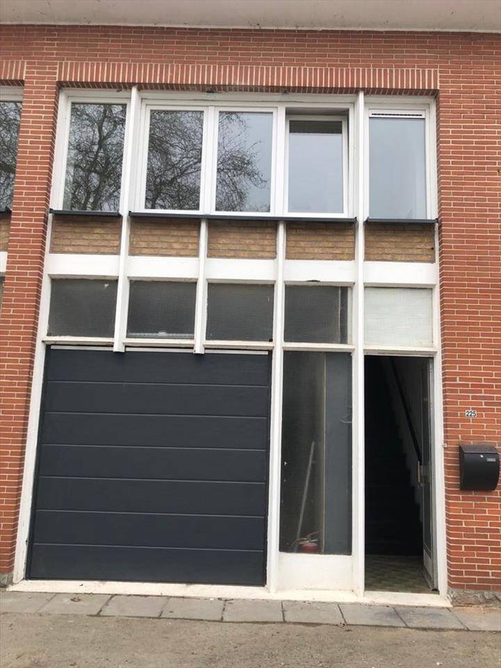 Appartement te  huur in Pepingen 1670 750.00€  slaapkamers m² - Zoekertje 457928
