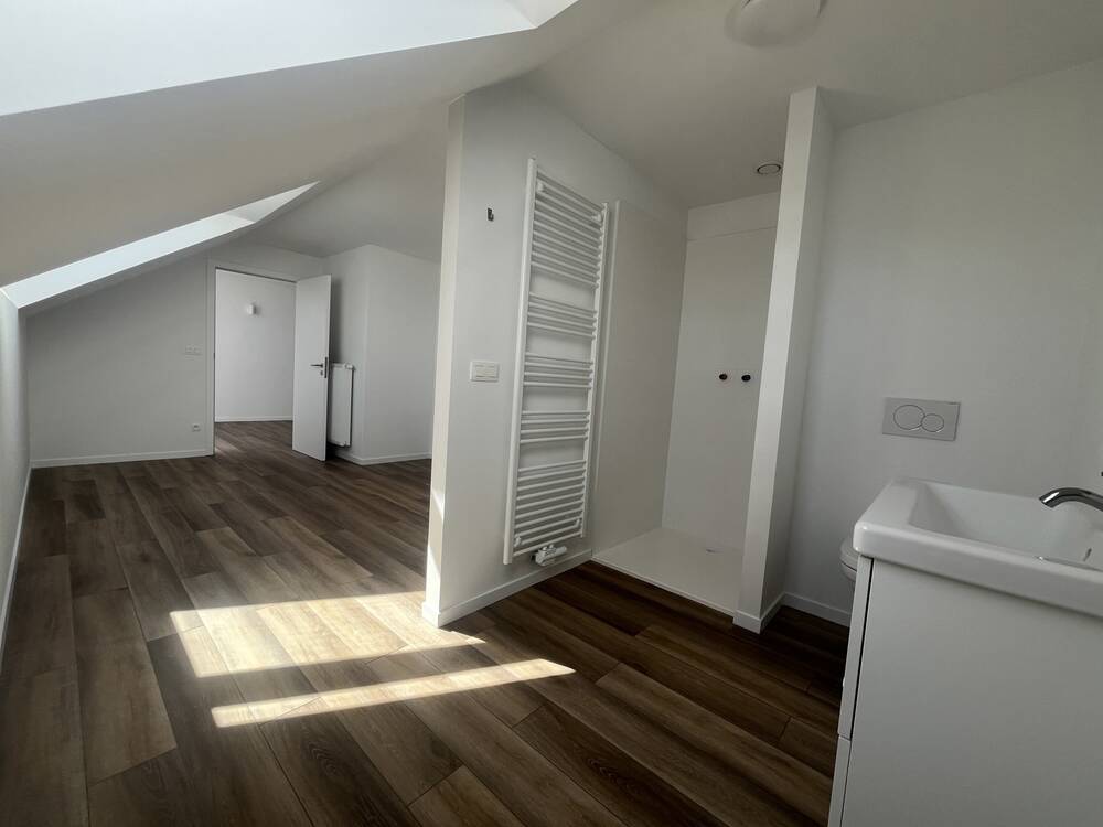 Kot te  in Namen 5000 575.00€ 1 slaapkamers 25.00m² - Zoekertje 458503
