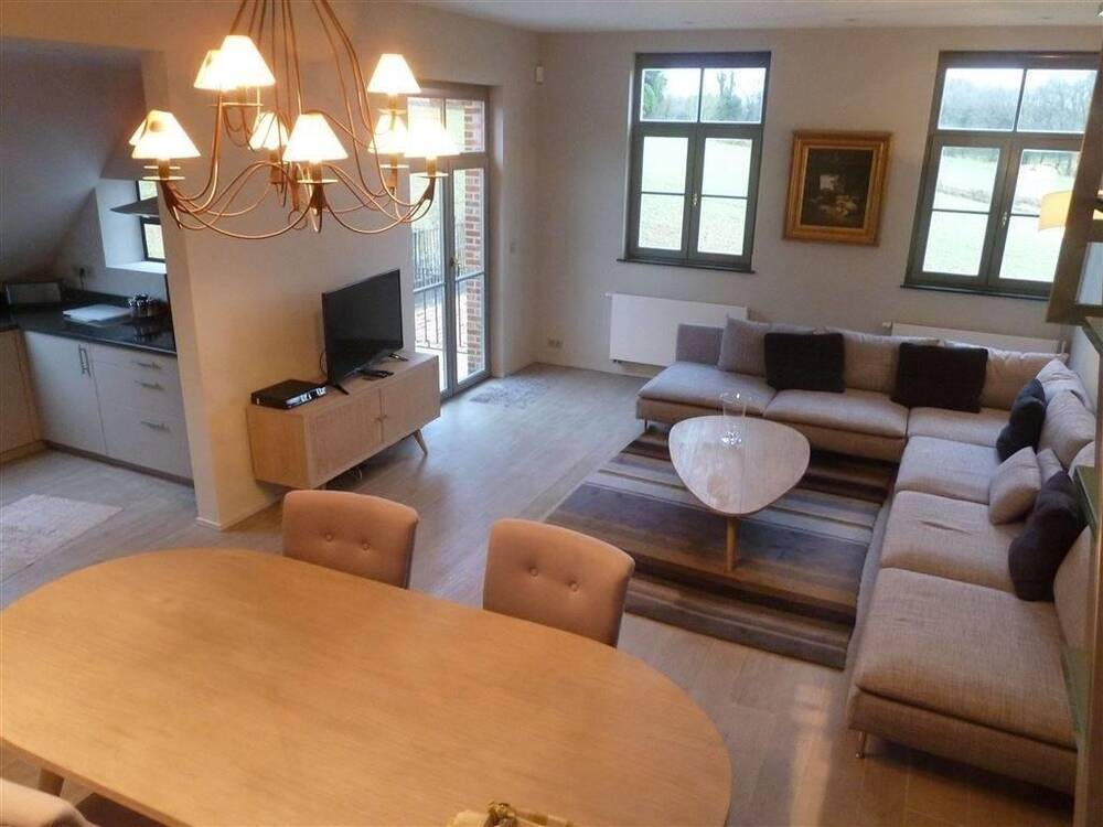 Appartement à louer à Rhode-Saint-Genese 1640 2400.00€ 3 chambres 150.00m² - Annonce 459173