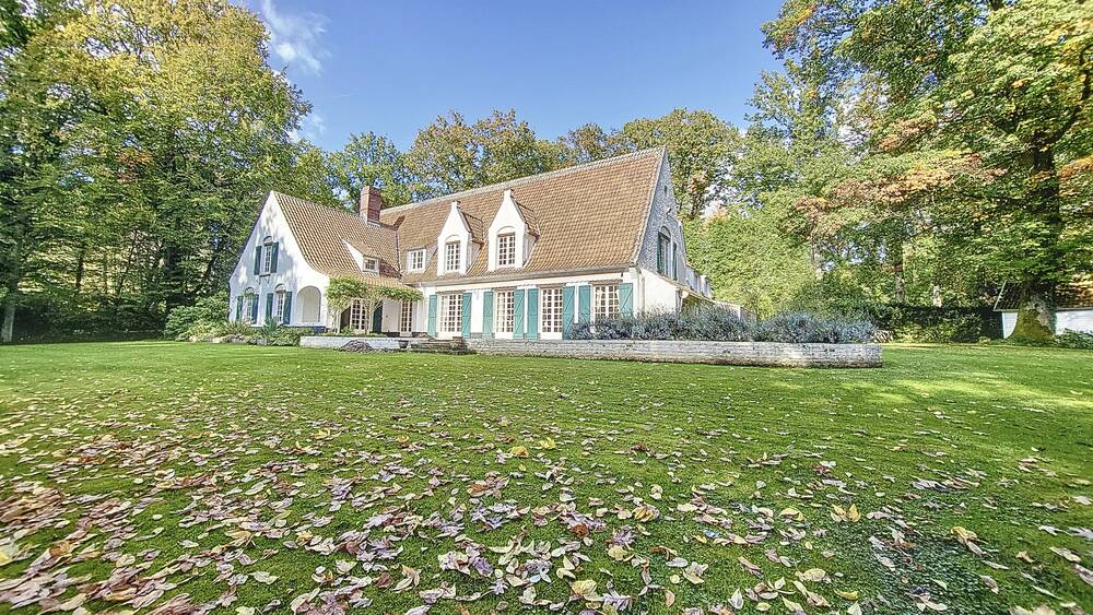 Maison à vendre à Braine-l'Alleud 1420 1300000.00€ 6 chambres 492.00m² - Annonce 461157