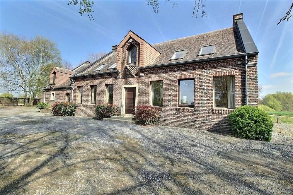 Maison à vendre à Thorembais-Saint-Trond 1360 875000.00€ 5 chambres 395.00m² - Annonce 462166