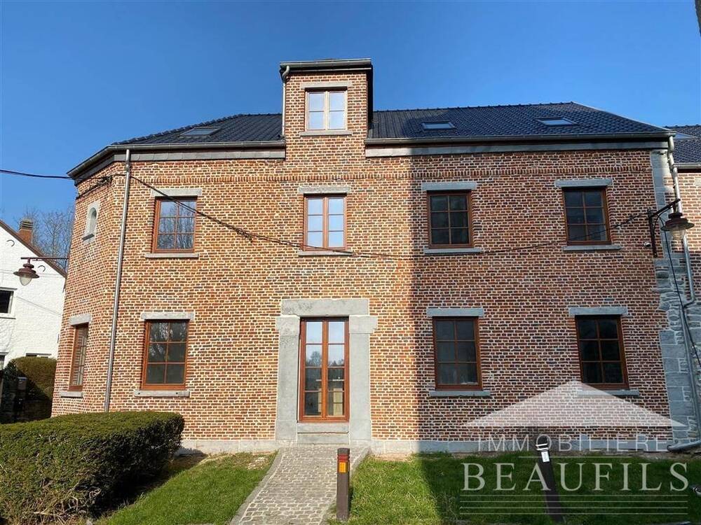 Appartement te  huur in Nijvel 1400 1200.00€ 4 slaapkamers 154.00m² - Zoekertje 463003