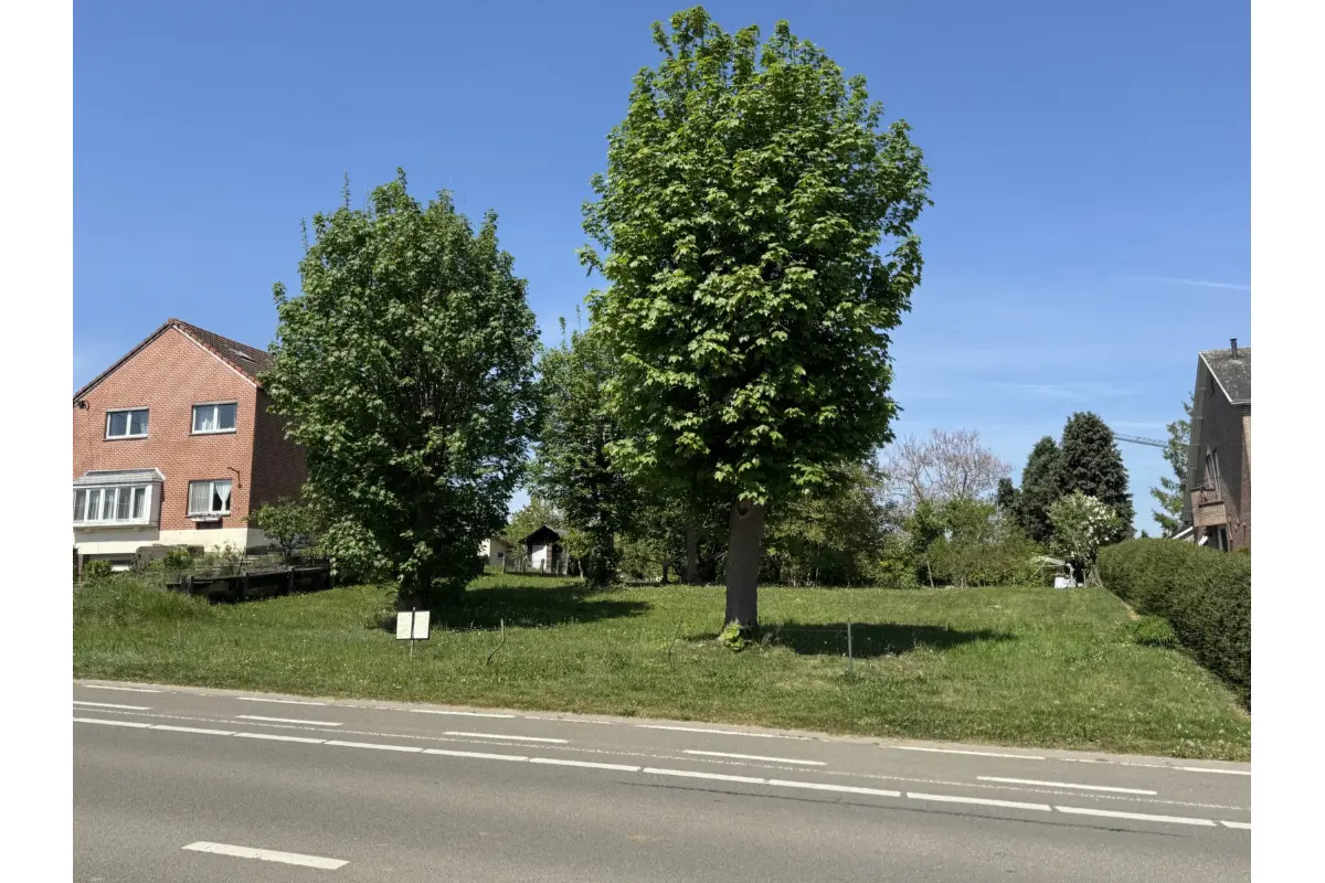 Terrain à vendre à Leeuw-Saint-Pierre 1600 230000.00€  chambres m² - Annonce 465179