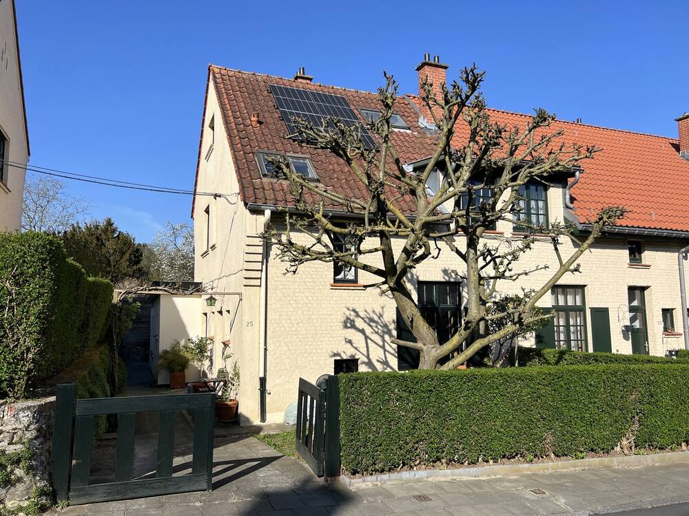 Maison à à Anderlecht 1070 590000.00€ 5 chambres 182.00m² - Annonce 466317