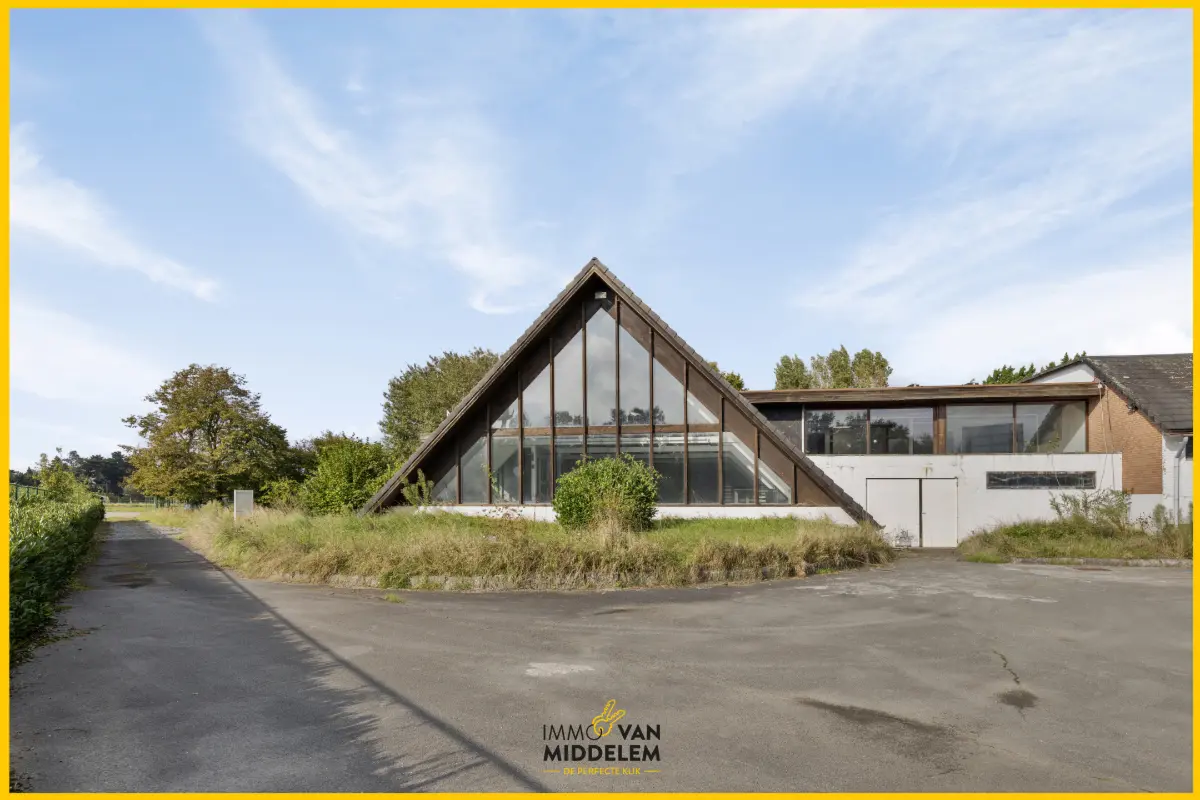 Handelszaak te  koop in Londerzeel 1840 1495000.00€  slaapkamers 648.00m² - Zoekertje 465505