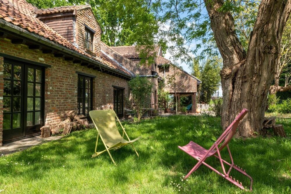 Huis te  koop in Huldenberg 3040 895000.00€ 4 slaapkamers 350.00m² - Zoekertje 466812