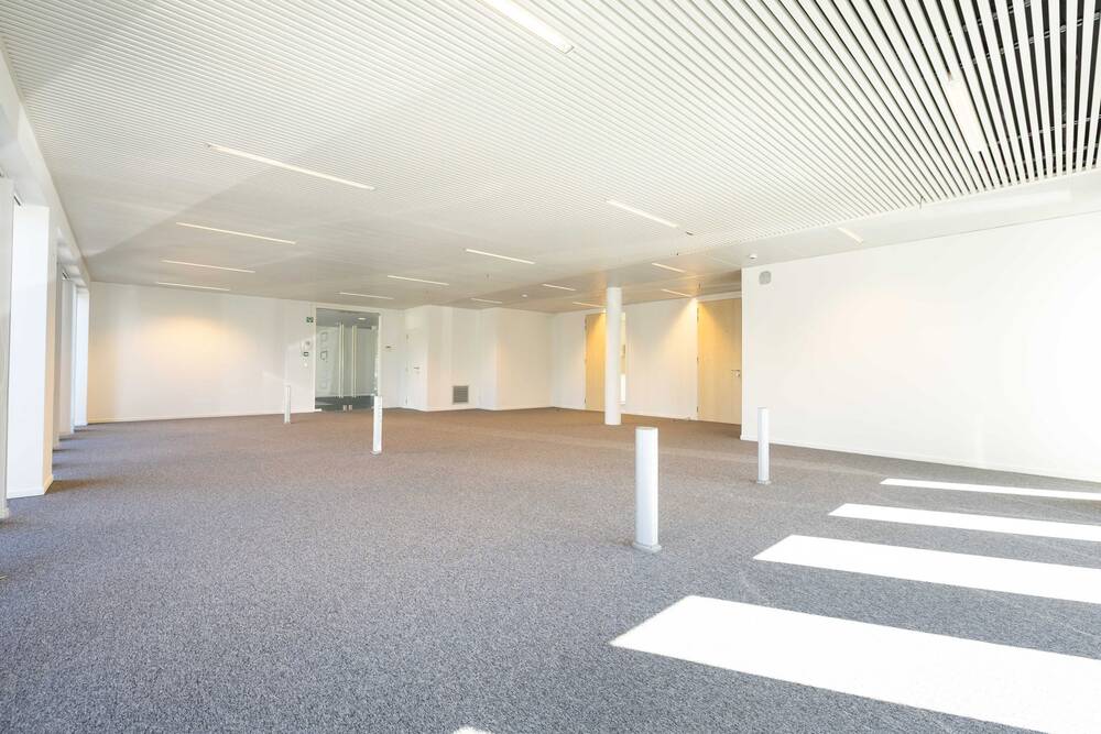 Commerce à louer à Zaventem 1930 2135.00€ chambres 183.00m² - Annonce 467898