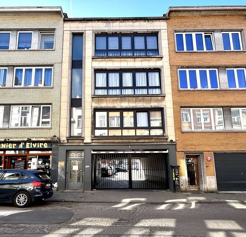 Immeuble de rapport - Immeuble à appartement à à Ixelles 1050 799000.00€ chambres 300.00m² - Annonce 470255