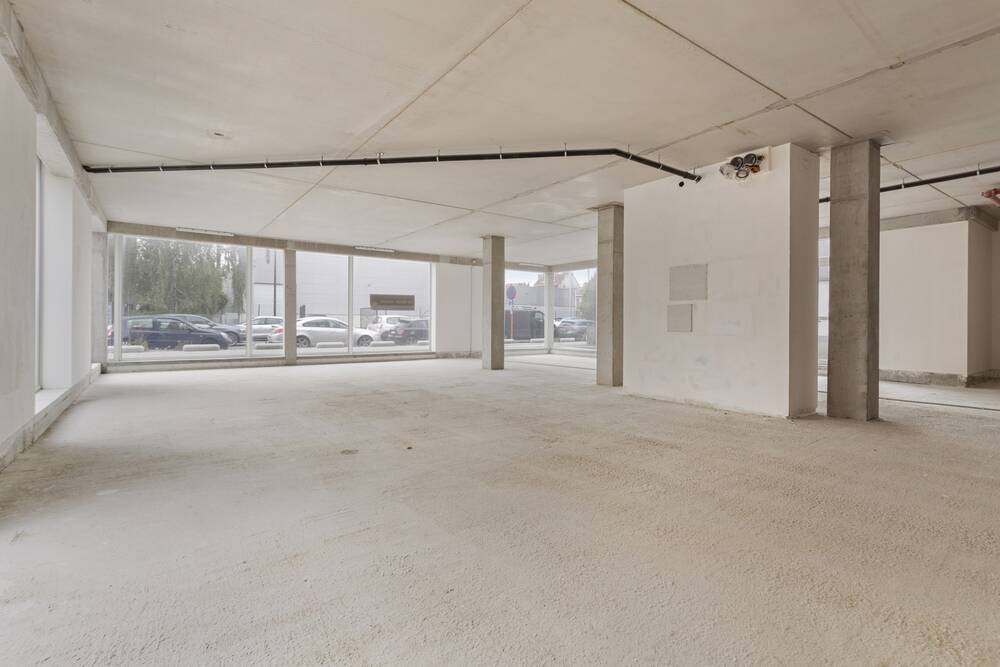 Handelszaak te koop in Sint-Pieters-Leeuw 1600 610369.80€ slaapkamers 250.00m² - Zoekertje 472190