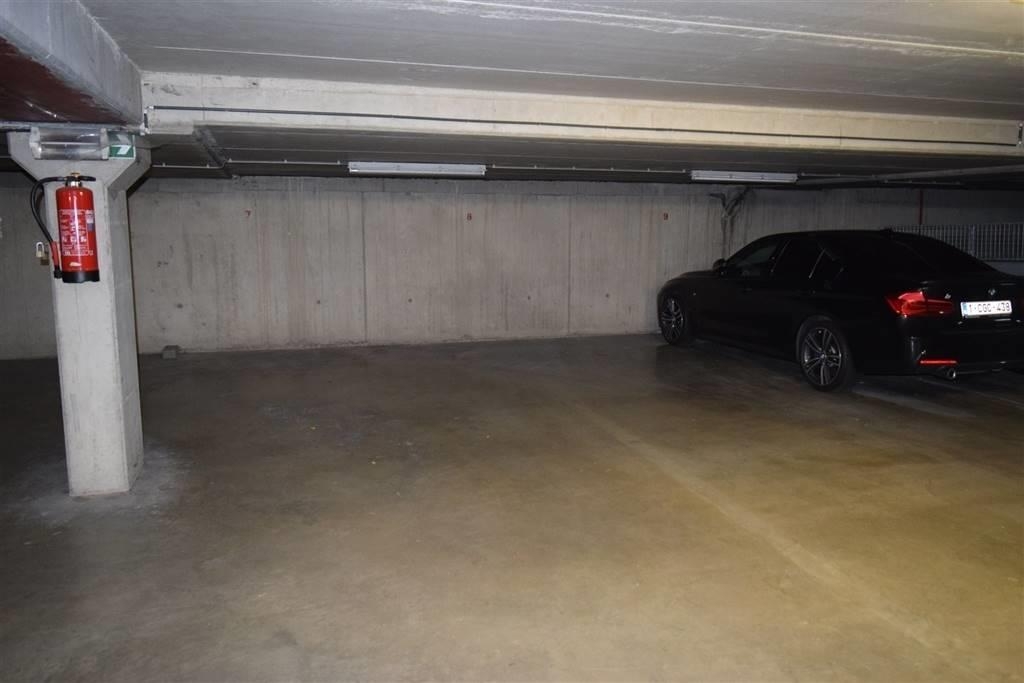 Parking / garage à louer à Hoegaarden 3320 65.00€ chambres m² - Annonce 473346