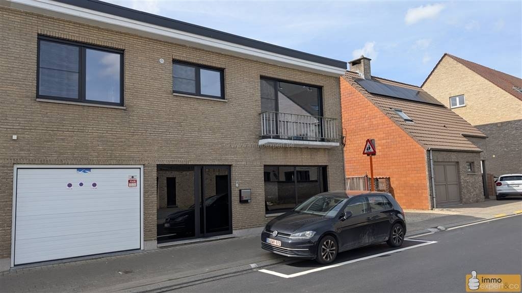 Maison à vendre à Essene 1790 399000.00€ 5 chambres 201.52m² - Annonce 473289