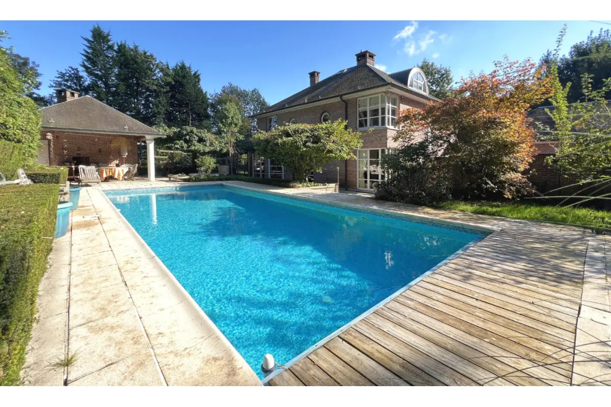 Villa te  koop in Ophain-Bois-Seigneur-Isaac 1421 1890000.00€ 6 slaapkamers 501.00m² - Zoekertje 473095