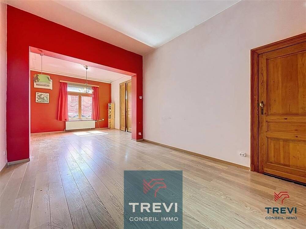 Maison à vendre à Tubize 1480 360000.00€ 5 chambres 250.00m² - Annonce 473374