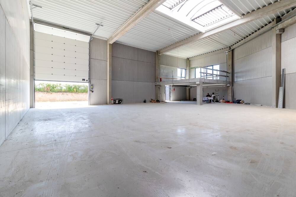 Commerce à louer à Nivelles 1400 2500.00€ chambres 314.00m² - Annonce 474537
