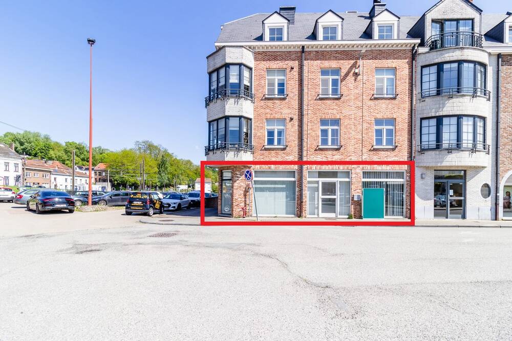 Handelszaak te huur in Waver 1300 2250.00€ slaapkamers 240.00m² - Zoekertje 473901