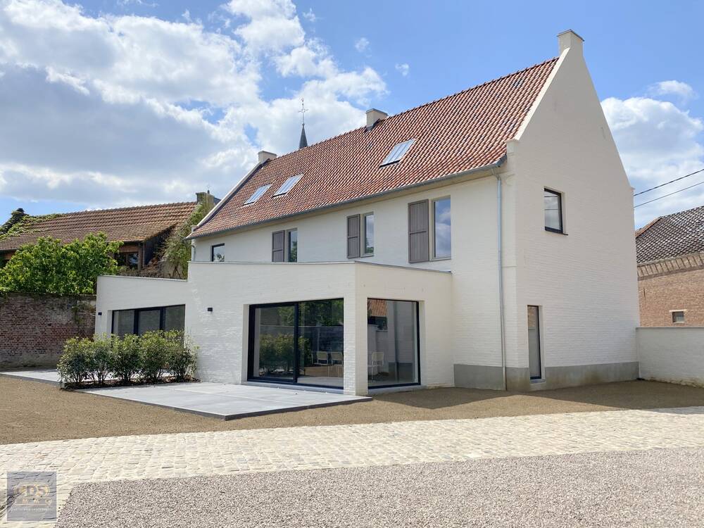 Huis te koop in Glabbeek-Zuurbemde 3380 642105.00€ 3 slaapkamers 245.00m² - Zoekertje 475612