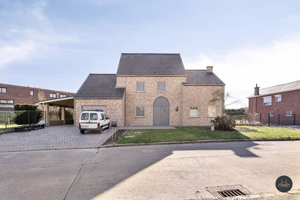 Huis te koop in Zoutleeuw 3440 455000.00€ 5 slaapkamers 310.00m² - Zoekertje 475308