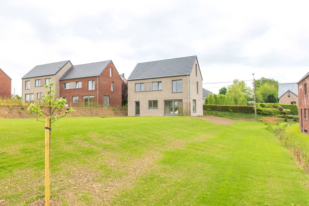 Villa à à Vedrin 5020 0.00€ 4 chambres 177.00m² - Annonce 476969