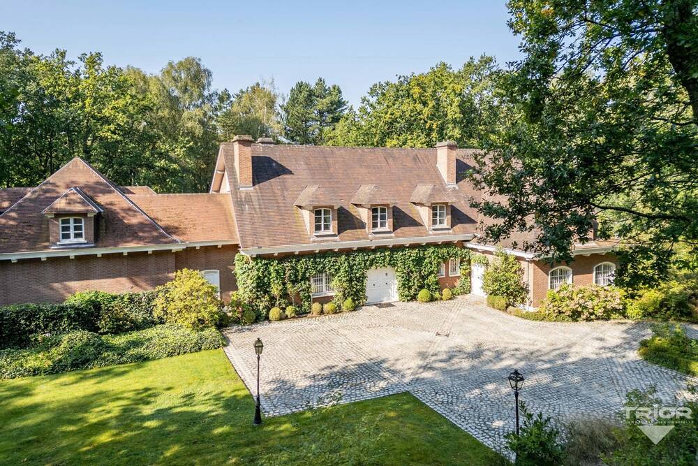 Maison à vendre à Braine-l'Alleud 1420 2195000.00€ 6 chambres 900.00m² - Annonce 475468
