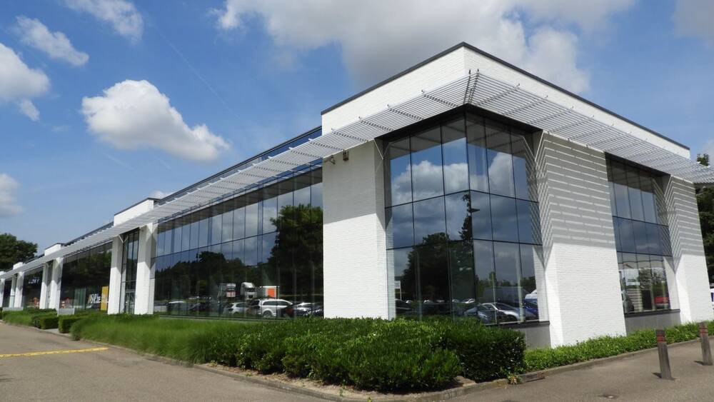 Commerce à louer à Zaventem 1930 2004.00€ chambres 229.00m² - Annonce 478414