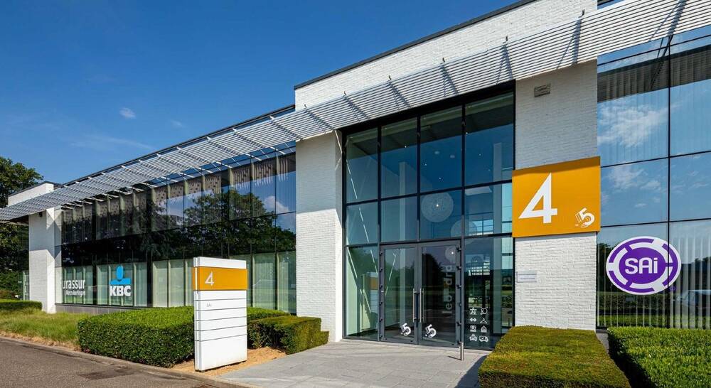 Commerce à louer à Zaventem 1930 4103.00€ chambres 469.00m² - Annonce 478412