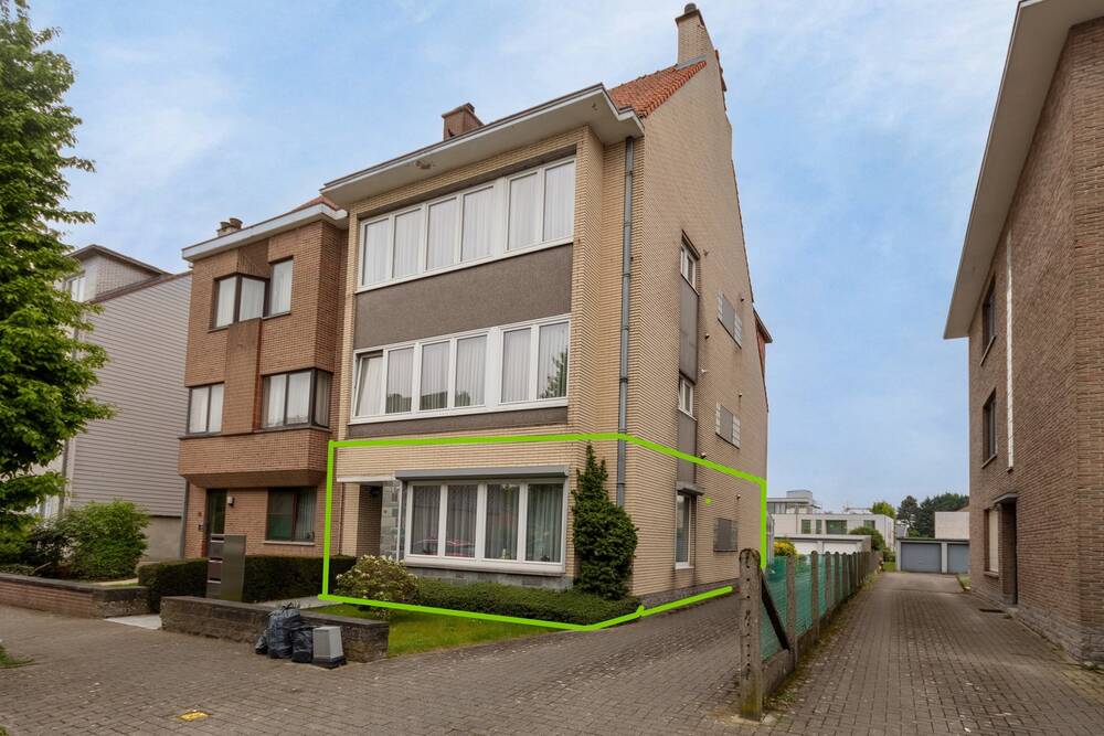 Appartement à vendre à Leeuw-Saint-Pierre 1600 235000.00€ 1 chambres 85.00m² - Annonce 479039