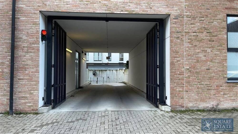 Parking & garage te koop in Strombeek-Bever 1853 22000.00€ slaapkamers m² - Zoekertje 480296
