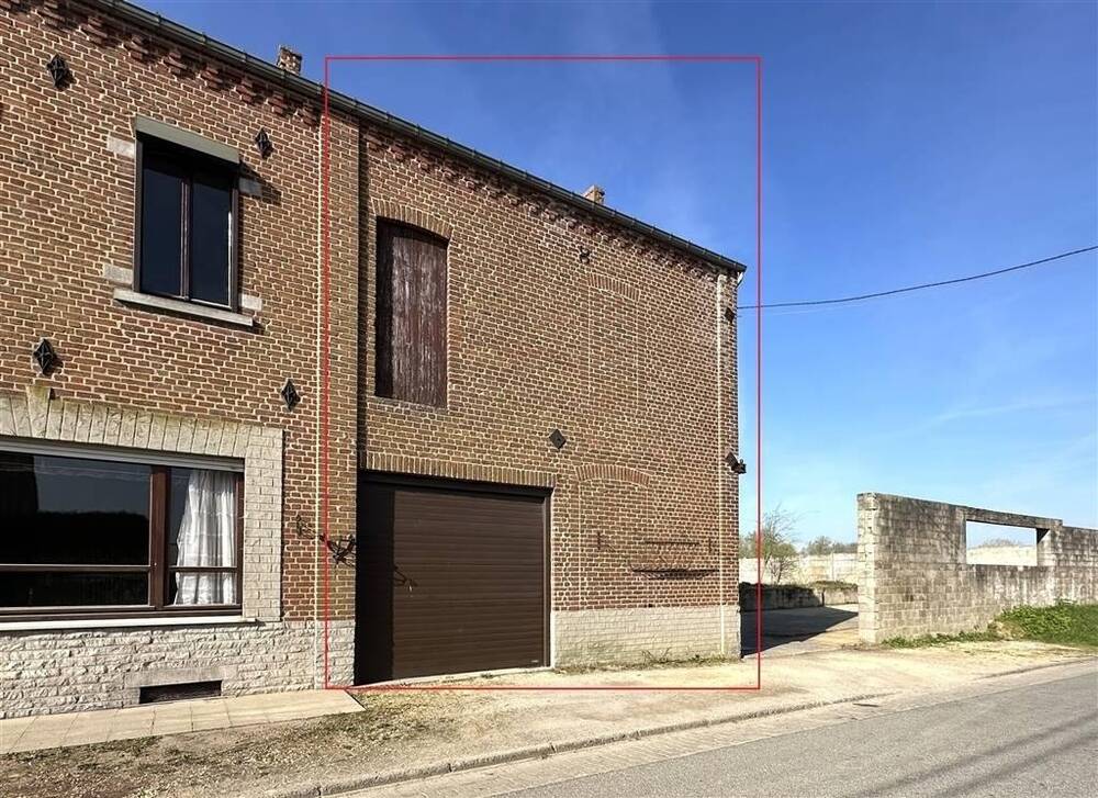 Maison à vendre à Villers-la-Ville 1495 145000.00€ 1 chambres 215.00m² - Annonce 480448