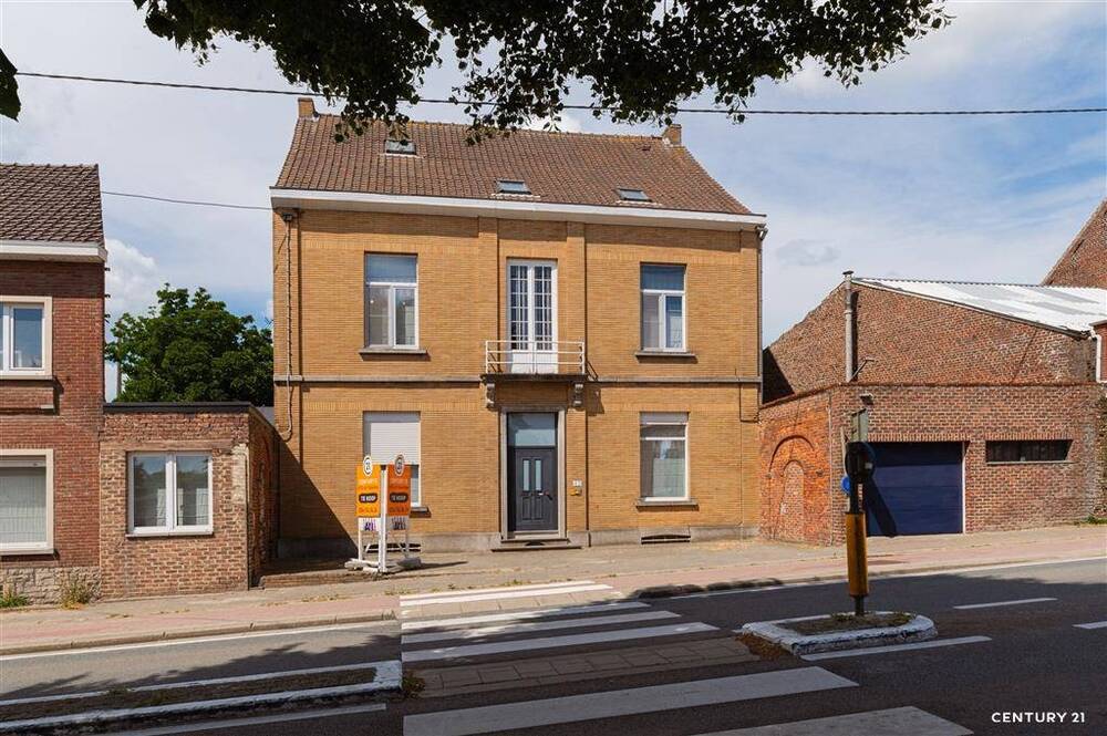 Maison à vendre à Vollezele 1570 425000.00€ 6 chambres 275.00m² - Annonce 479607