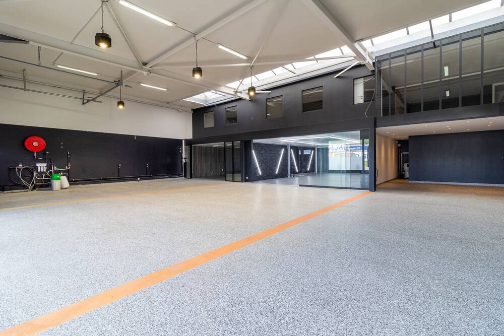 Handelszaak te huur in Waver 1300 2950.00€ slaapkamers 300.00m² - Zoekertje 482211
