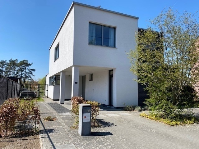Handelszaak te  huur in Sint-Joris-Weert 3051 650.00€ 0 slaapkamers m² - Zoekertje 481326