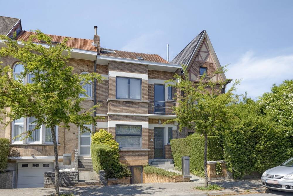 Huis te koop in Zellik 1731 549000.00€ 4 slaapkamers 230.00m² - Zoekertje 482045