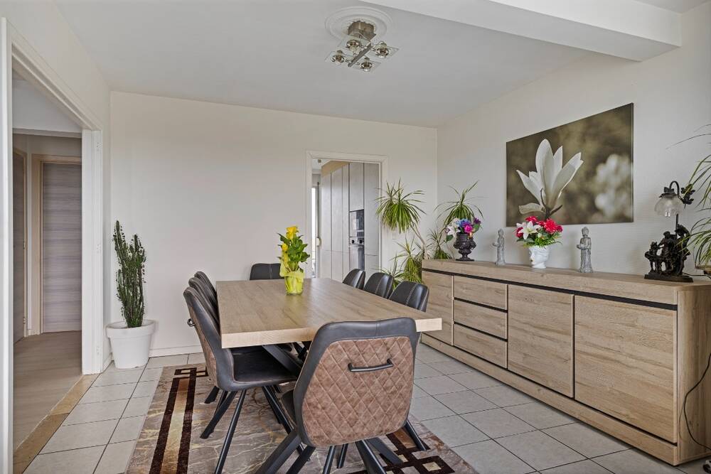 Appartement te koop in Bost 3300 195000.00€ 2 slaapkamers 70.00m² - Zoekertje 481137