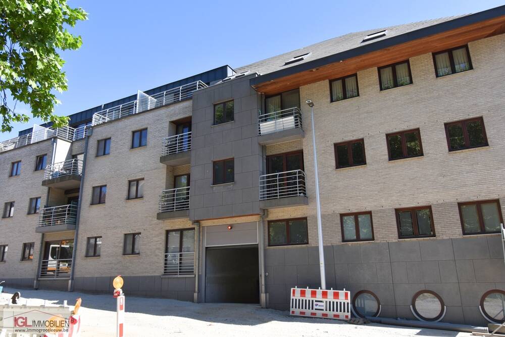 Duplex te in Hal 1500 850.00€ 1 slaapkamers 78.00m² - Zoekertje 482706