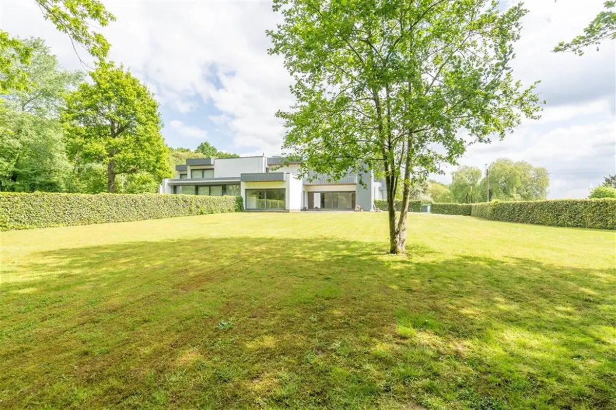 Appartement à vendre à Genval 1332 995000.00€ 2 chambres 235.00m² - Annonce 483595