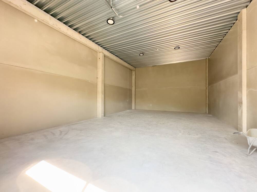 Commerce à louer à Wavre 1300 1800.00€ chambres 208.00m² - Annonce 483188