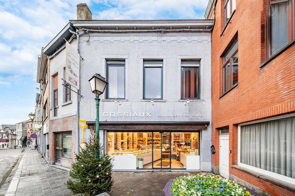 Immeuble mixte à à Genappe 1470 180000.00€ 4 chambres 375.00m² - Annonce 484863