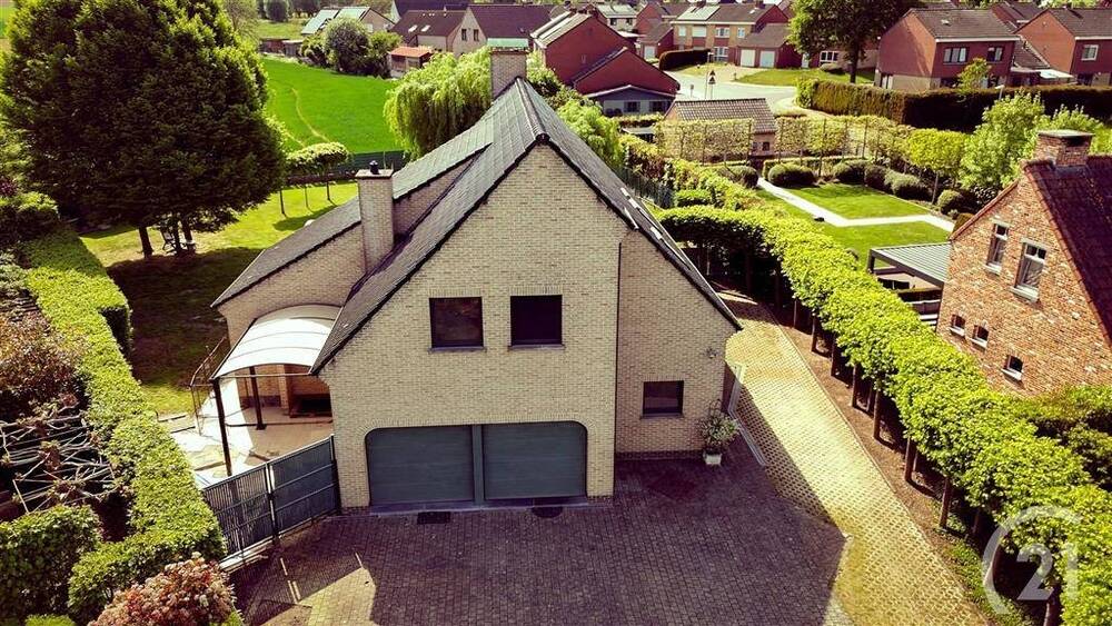 Maison à vendre à Biévène 1547 515000.00€ 3 chambres 225.00m² - Annonce 484841