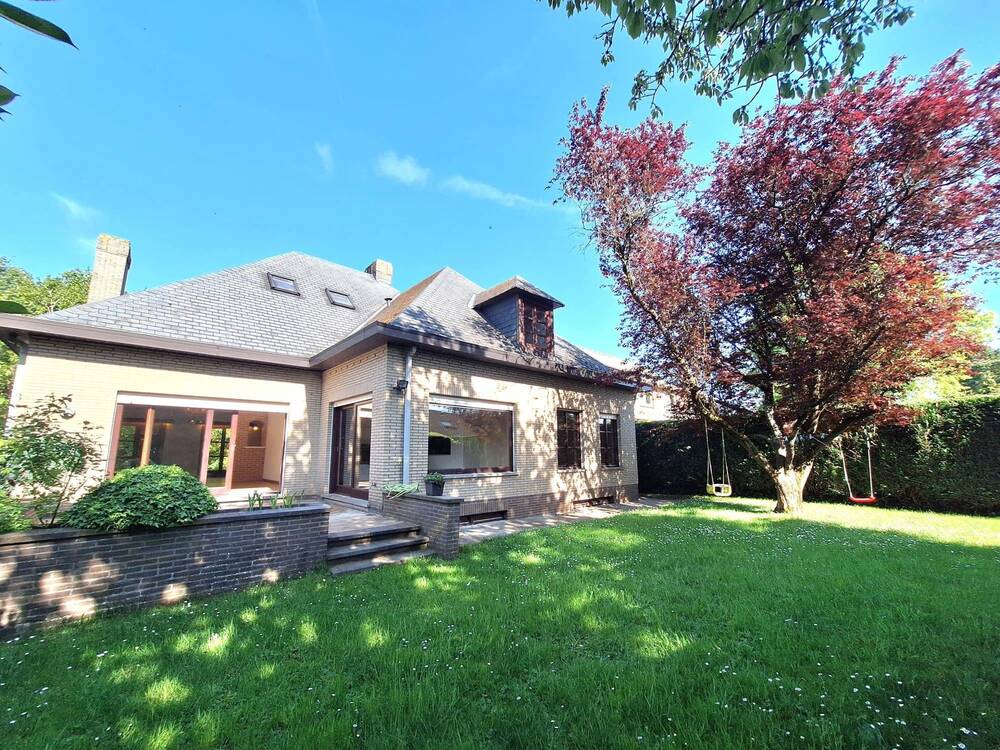 Maison à louer à Tervuren 3080 2600.00€ 5 chambres 250.00m² - Annonce 485524