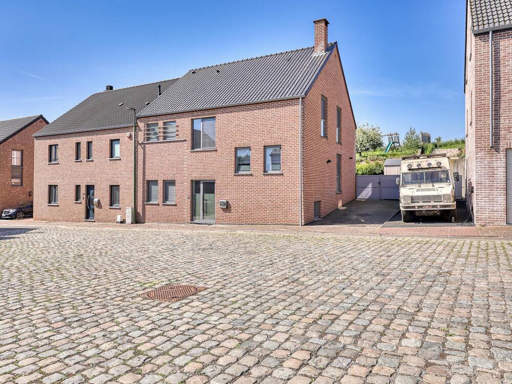 Huis te koop in Incourt 1315 430000.00€ 3 slaapkamers 221.00m² - Zoekertje 485768