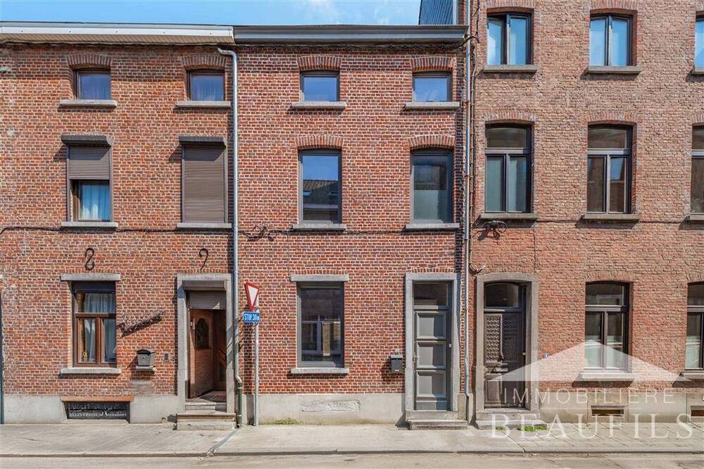 Maison à vendre à Nivelles 1400 300000.00€ 5 chambres 137.00m² - Annonce 486848
