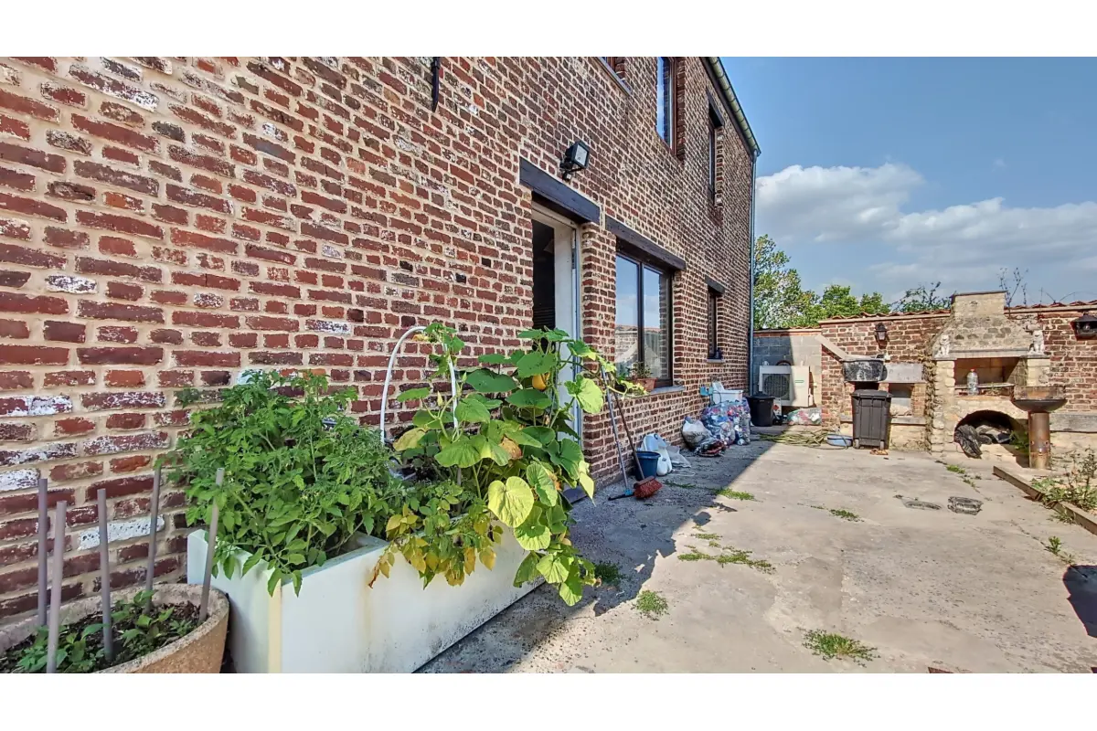 Maison à vendre à Genappe 1470 299000.00€ 4 chambres 242.00m² - Annonce 488644