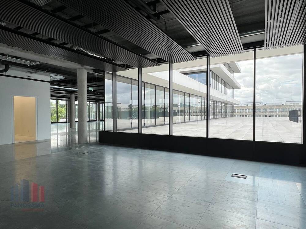 Commerce à louer à Strombeek-Bever 1853 16881.00€ chambres 902.00m² - Annonce 488640