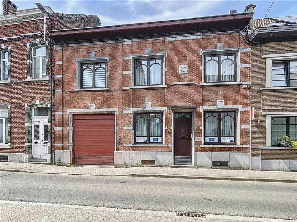 Maison à vendre à Wavre 1300 395000.00€ chambres 210.00m² - Annonce 490159